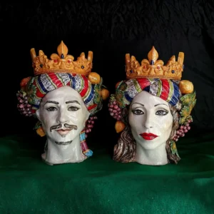 COPPIA TESTE DI MORO IN CERAMICA CON FRUTTA APPLICATA H CM 50 MULTICOLORE